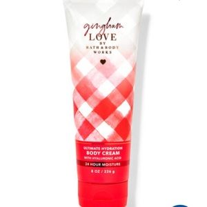 NEW Bath and Body Works body cream